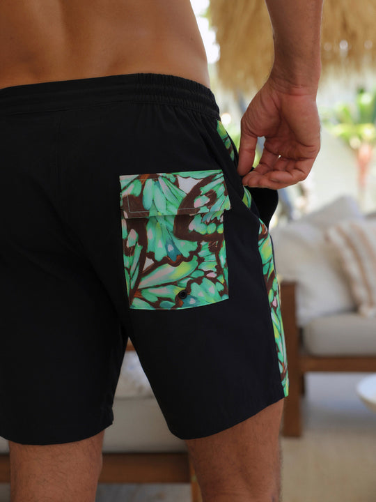 KISS & TELL MEN'S SHORT
