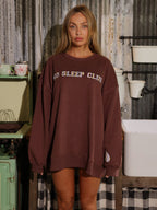 NO SLEEP CLUB OVERSIZE SWEATER