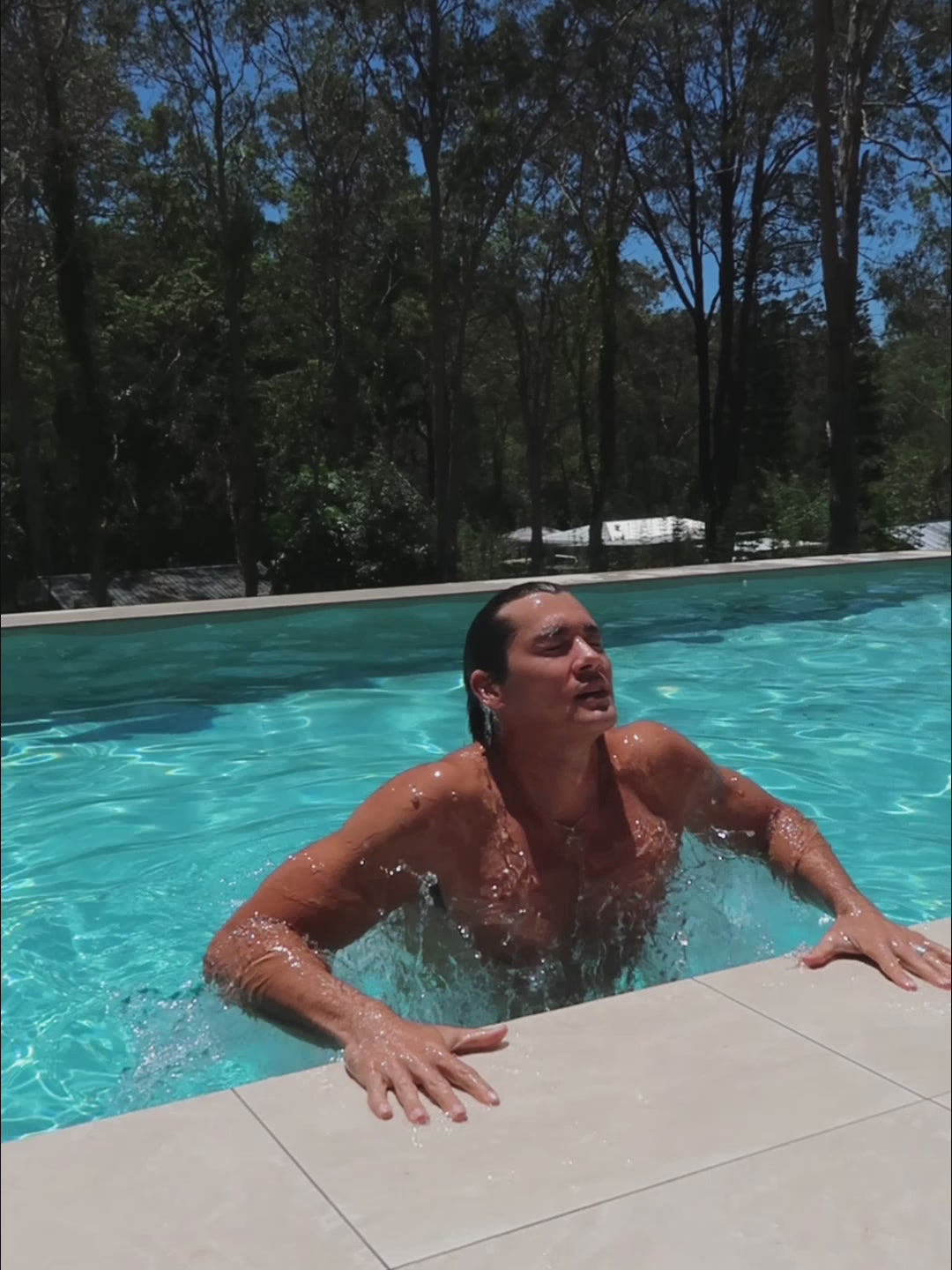 WILD ROMANCE MEN'S SHORT